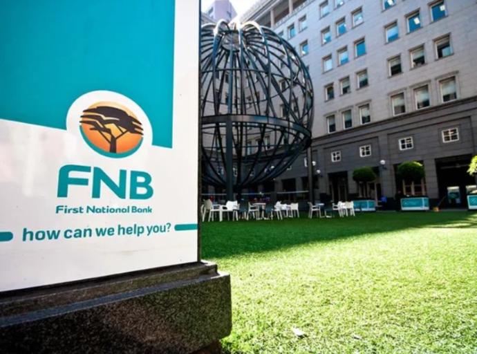 FNB branch advisor debarred for failing to accurately capture customers’ name and rectifying the error herself
